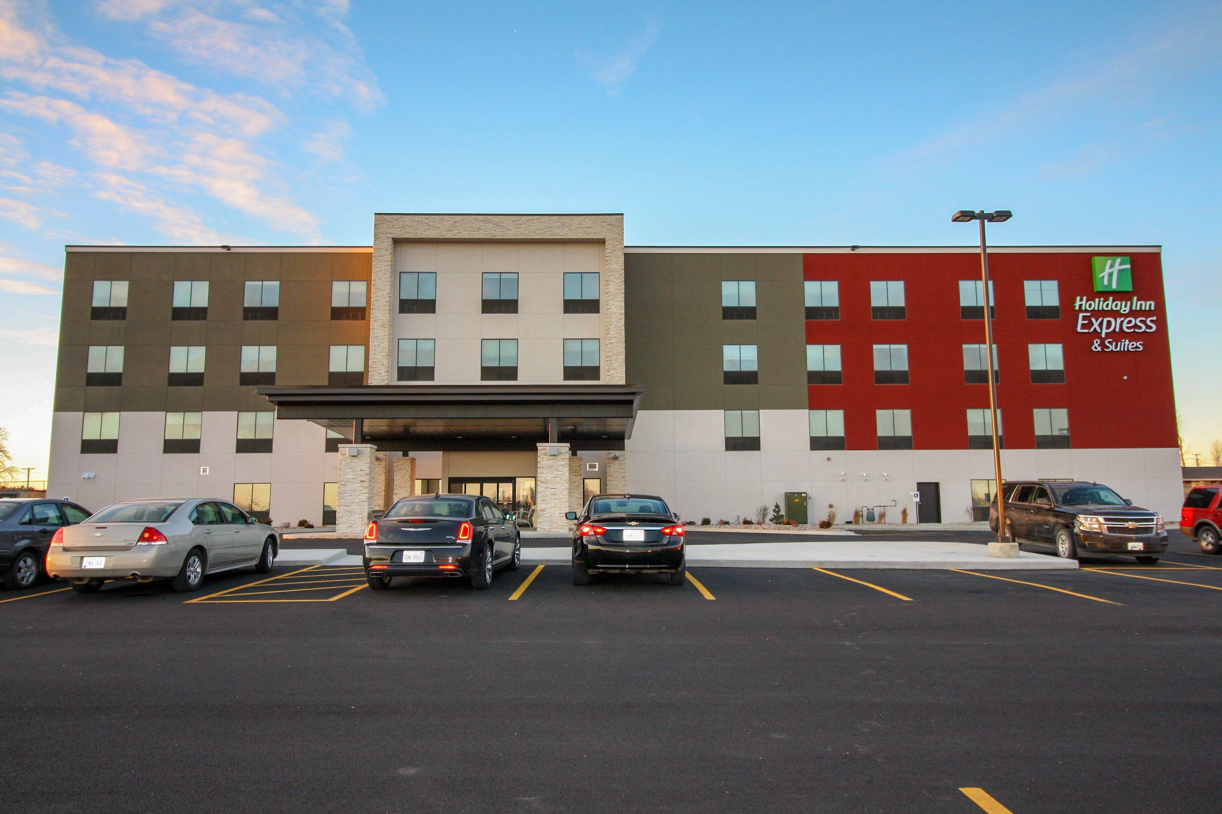 Holiday Inn Express & Suites - Kirksville - University Area By Ihg Exteriör bild